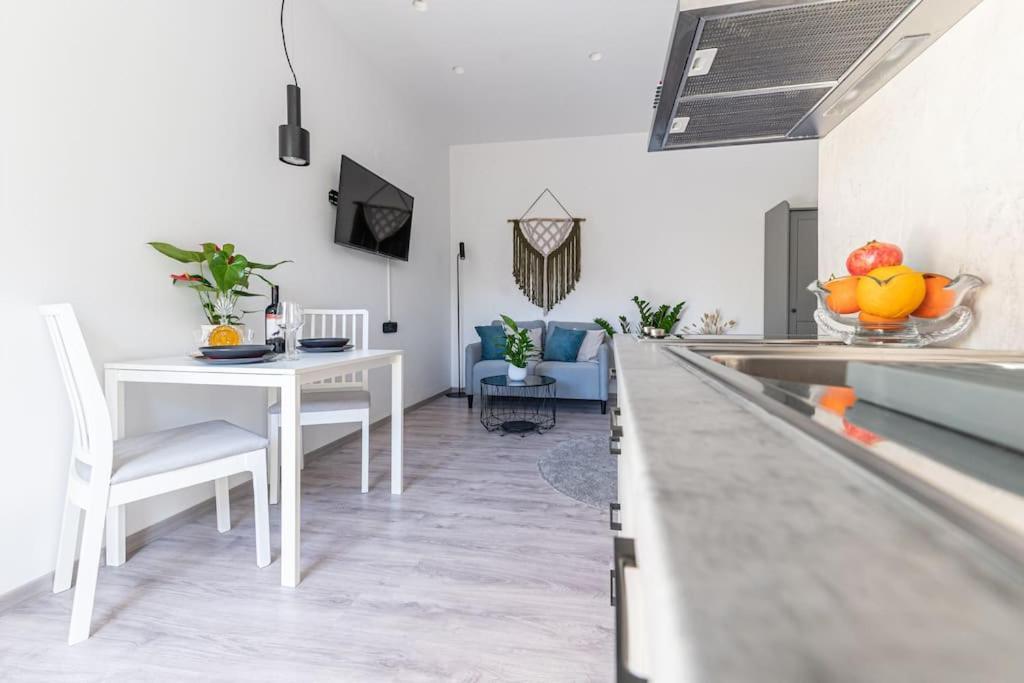 Elegant Fully Equipped Apartment Near City Centre Heraklion  Exterior photo